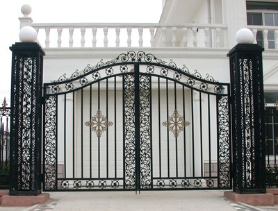 铁艺平开门